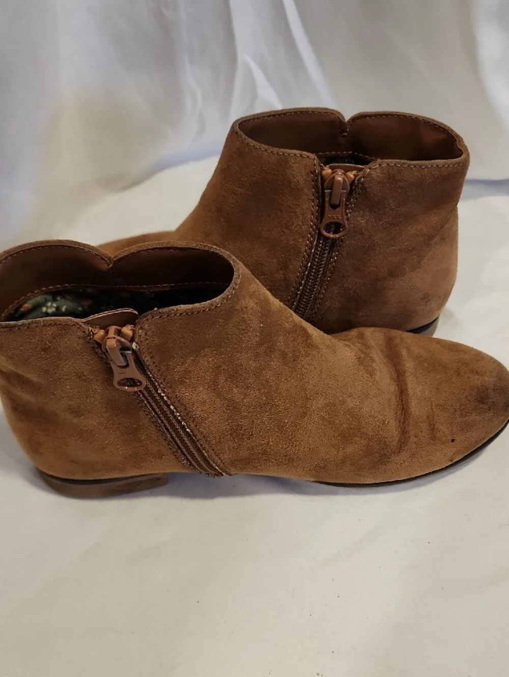 Cat & Jack Brown Suede Ankle Booties K8ds Size 3
